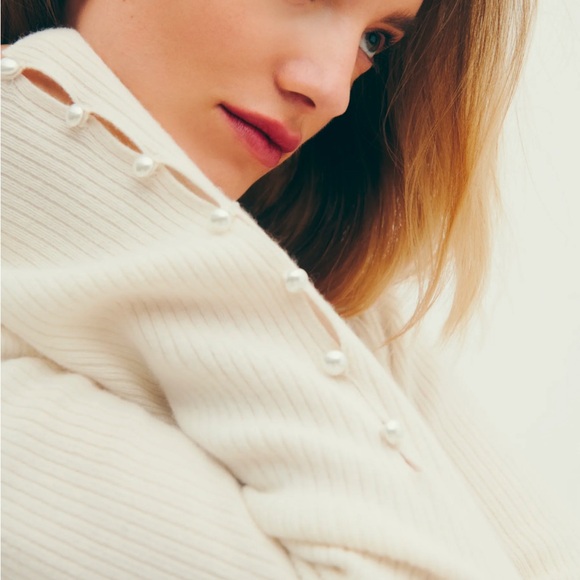 Reformation Emanuele Cashmere Novelty Button Sweater - Picture 4 of 10